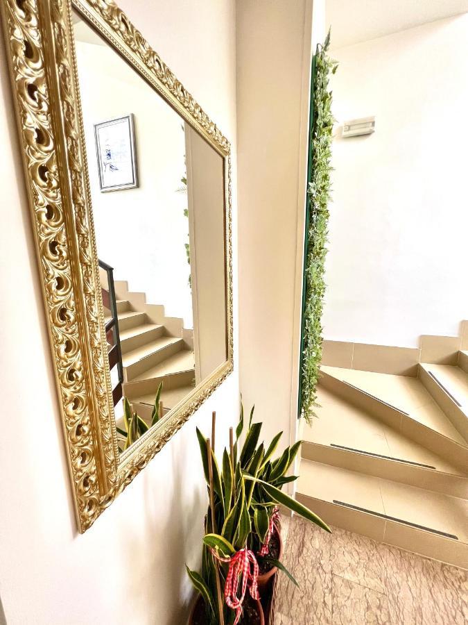 Hotel B&B Montecarlo Milano Marittima Exteriör bild